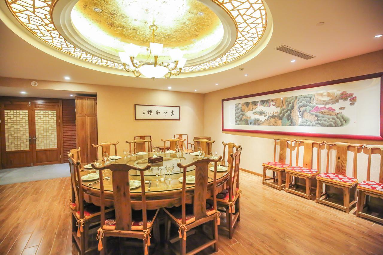 Xin Jue Jiayi Hotel Airport And International Resort Shanghai Eksteriør billede